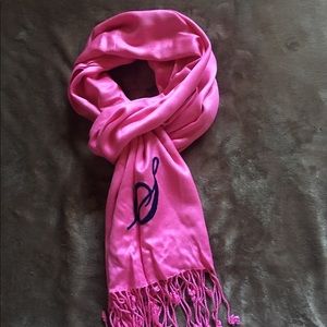 🍁 Beautiful Scarf!